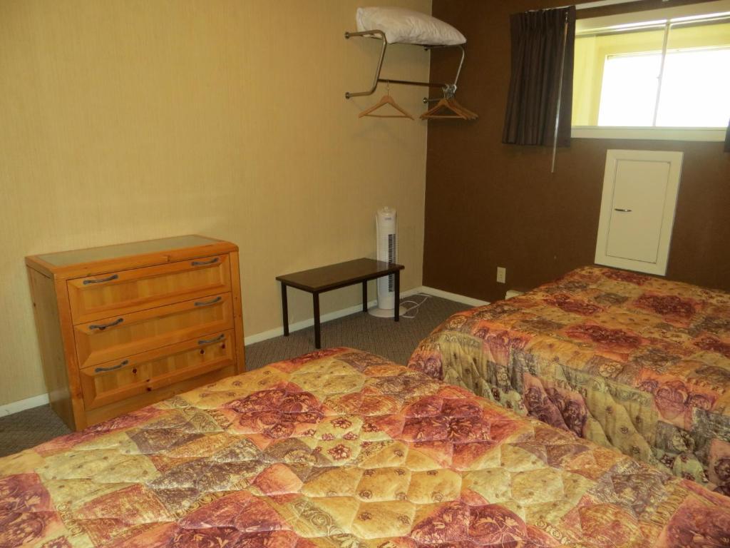 Harrison Village Motel Харисън Хот Спрингс Стая снимка